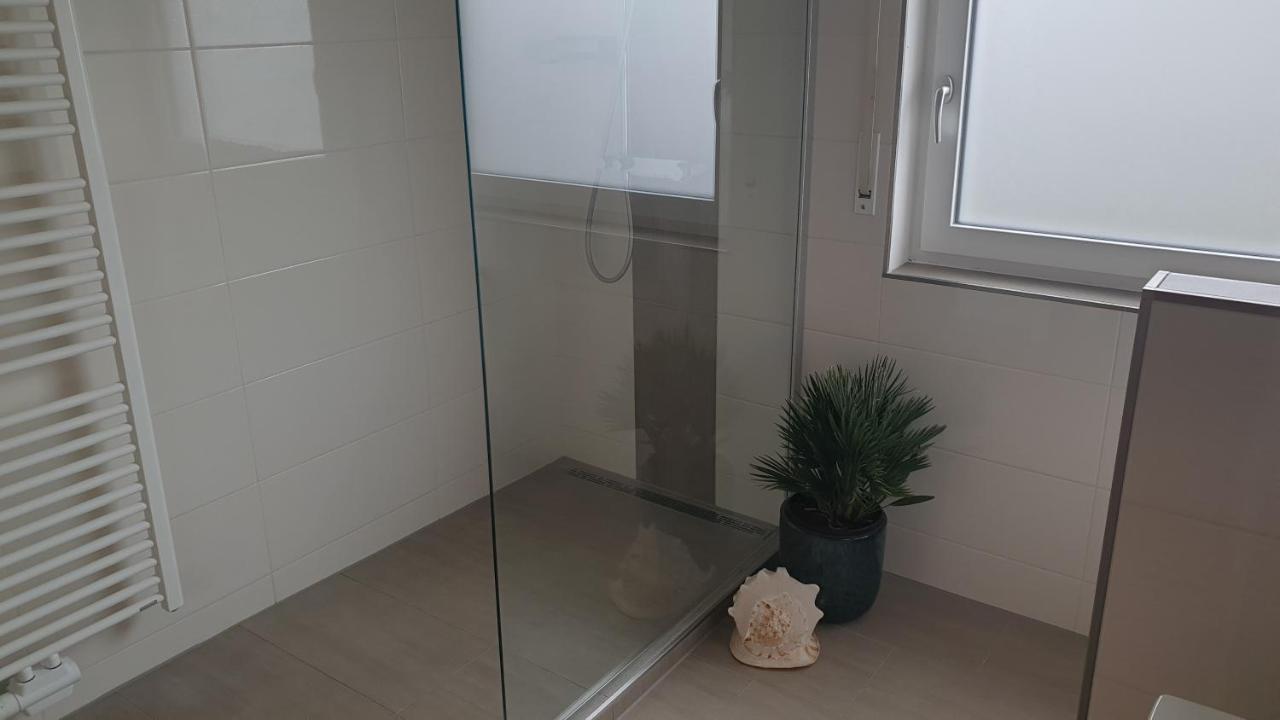 Boardingappartement Windeckblick, Ruhige, Zentrale Lage Mit Grossem Suedbalkon 布尔 外观 照片