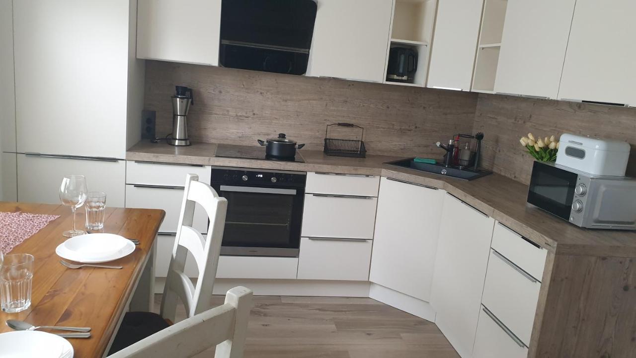 Boardingappartement Windeckblick, Ruhige, Zentrale Lage Mit Grossem Suedbalkon 布尔 外观 照片