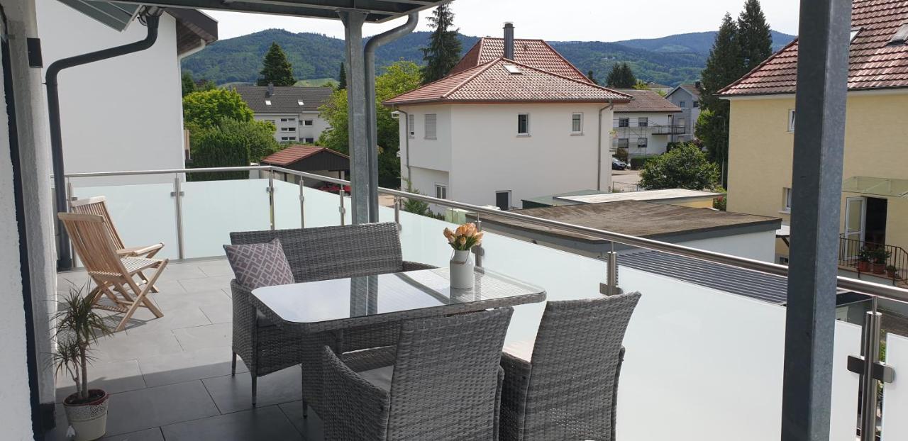 Boardingappartement Windeckblick, Ruhige, Zentrale Lage Mit Grossem Suedbalkon 布尔 外观 照片